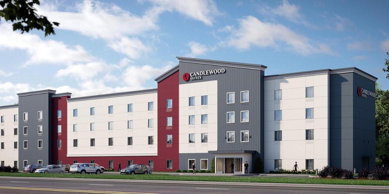 Candlewood Suites Mcpherson, An Ihg Hotel Exterior photo